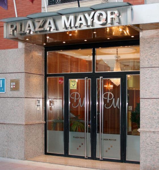 Hostal Plaza Mayor Torrejon de Ardoz Ngoại thất bức ảnh